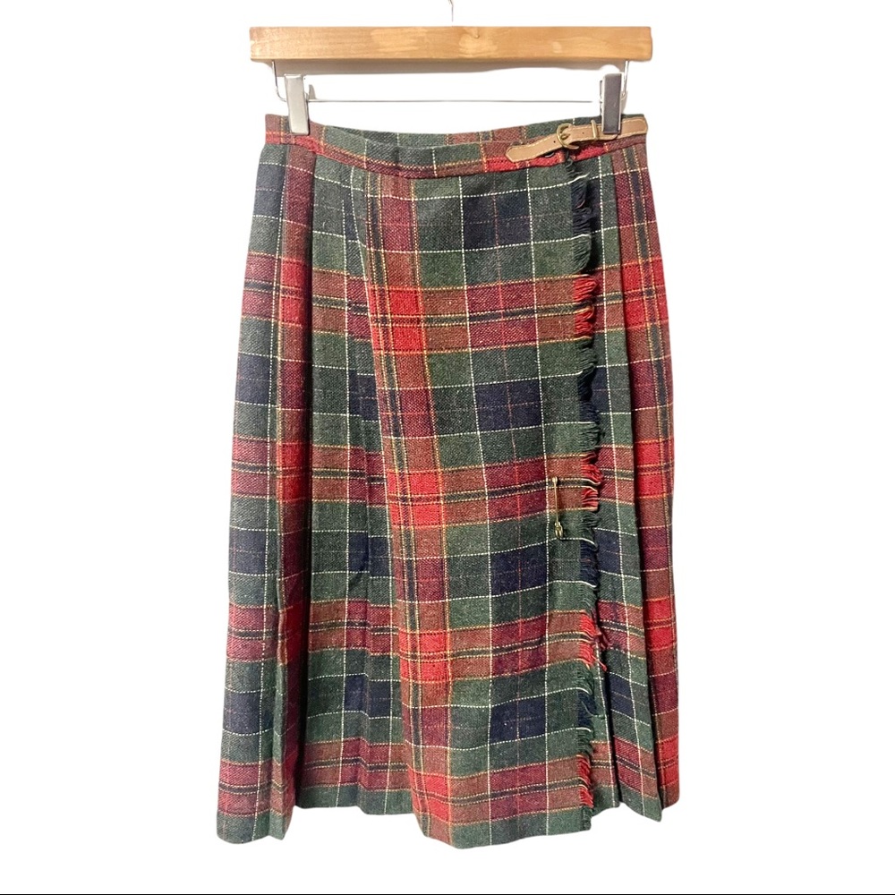 MJ Concepts vintage wool blend pleated plaid wrap skirt w/fringe & buckle